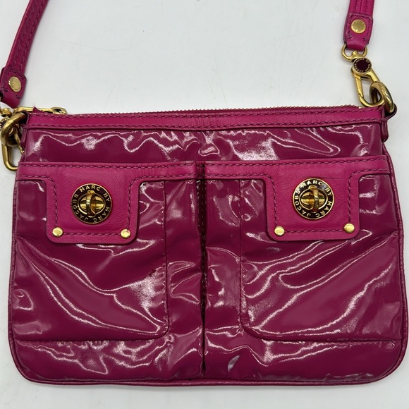 Marc Jacobs Hot Pink Small Crossbody Bag MCB6324E - Picture 2 of 13